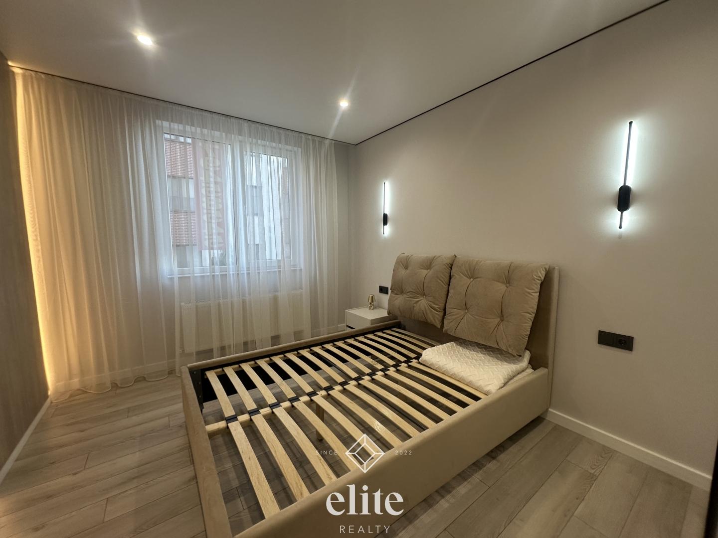 elite realty image