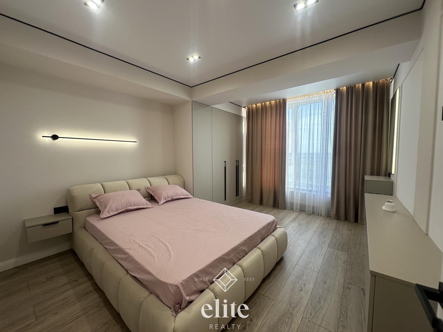 elite realty image