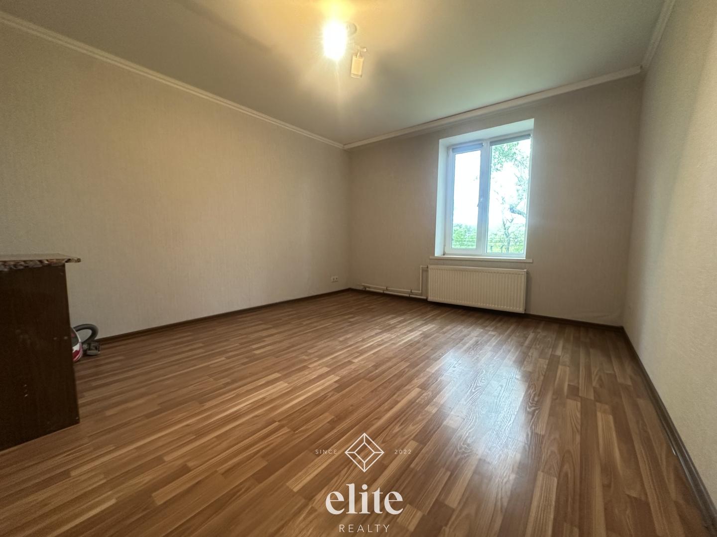 elite realty image