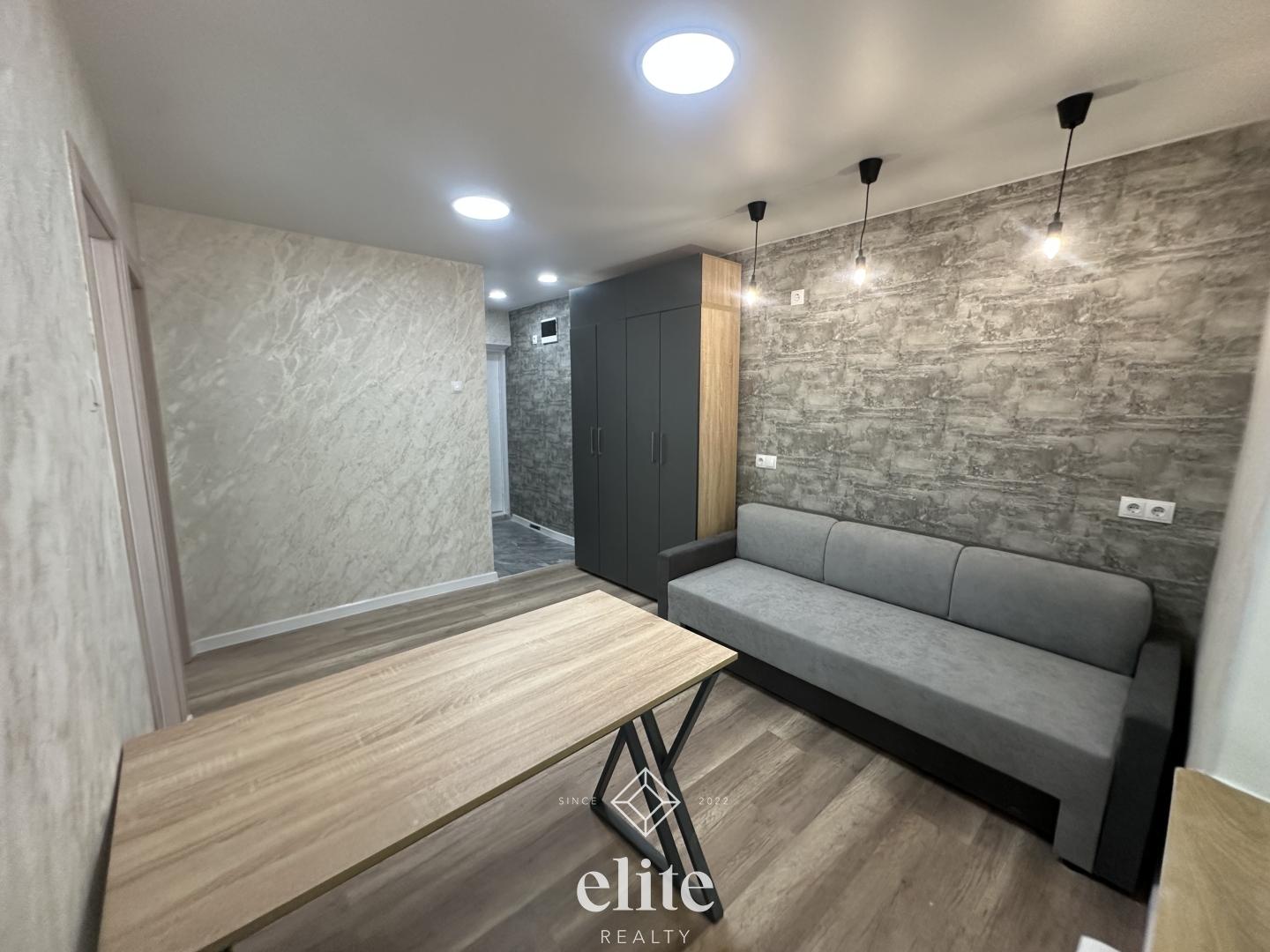elite realty image