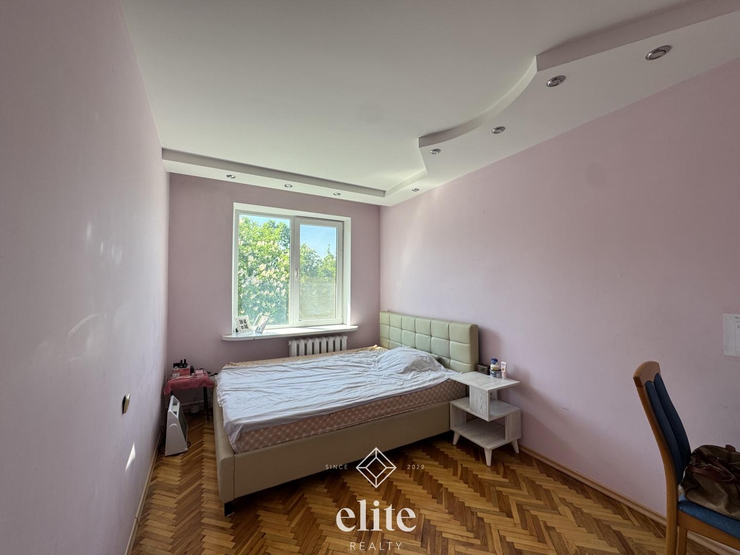 elite realty image
