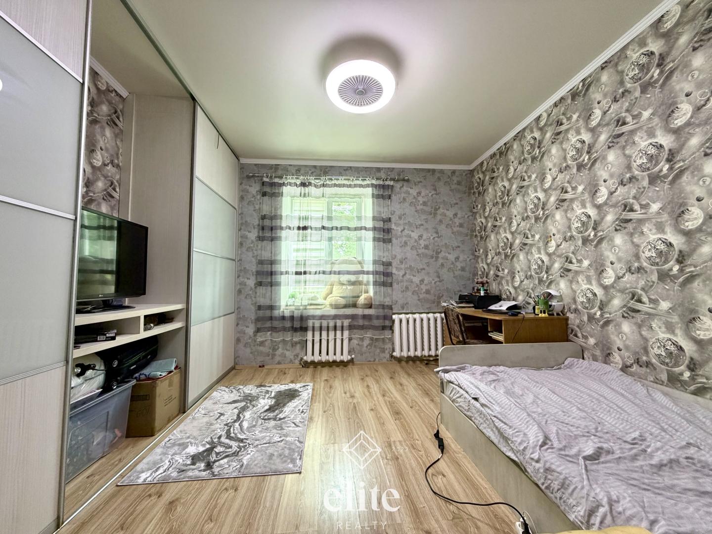 elite realty image