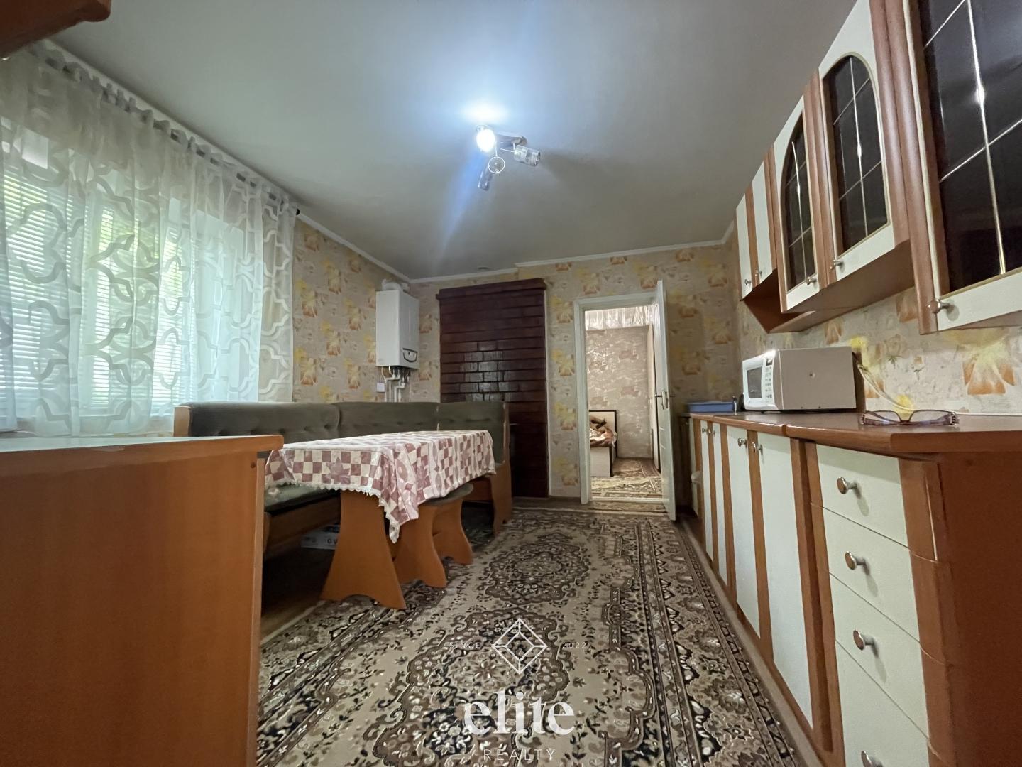 elite realty image