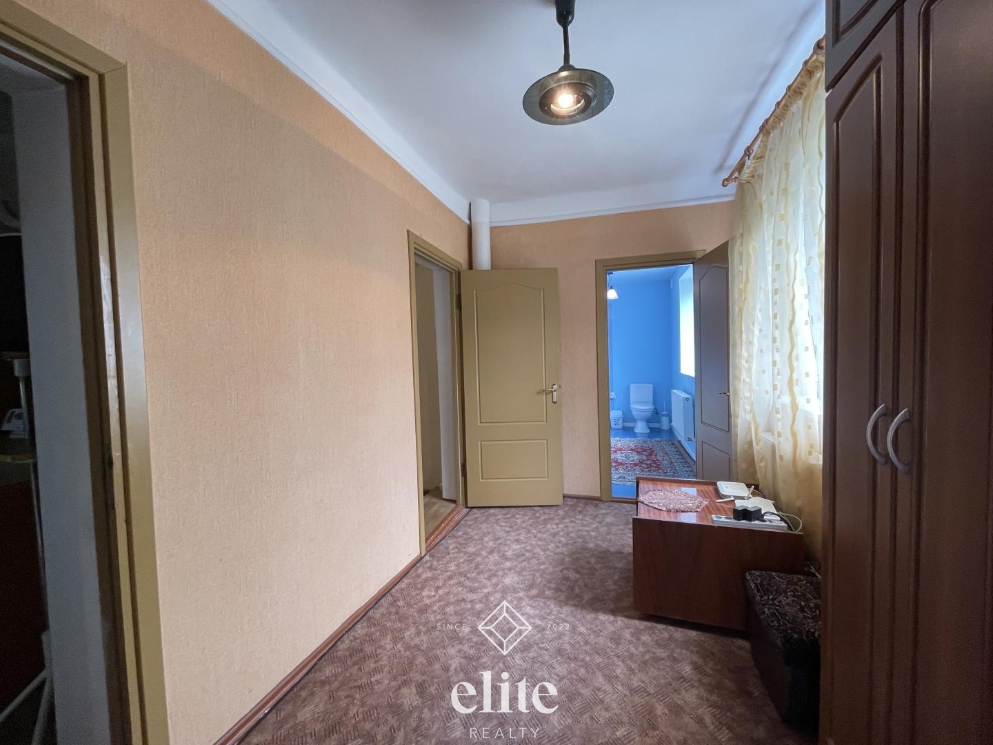 elite realty image