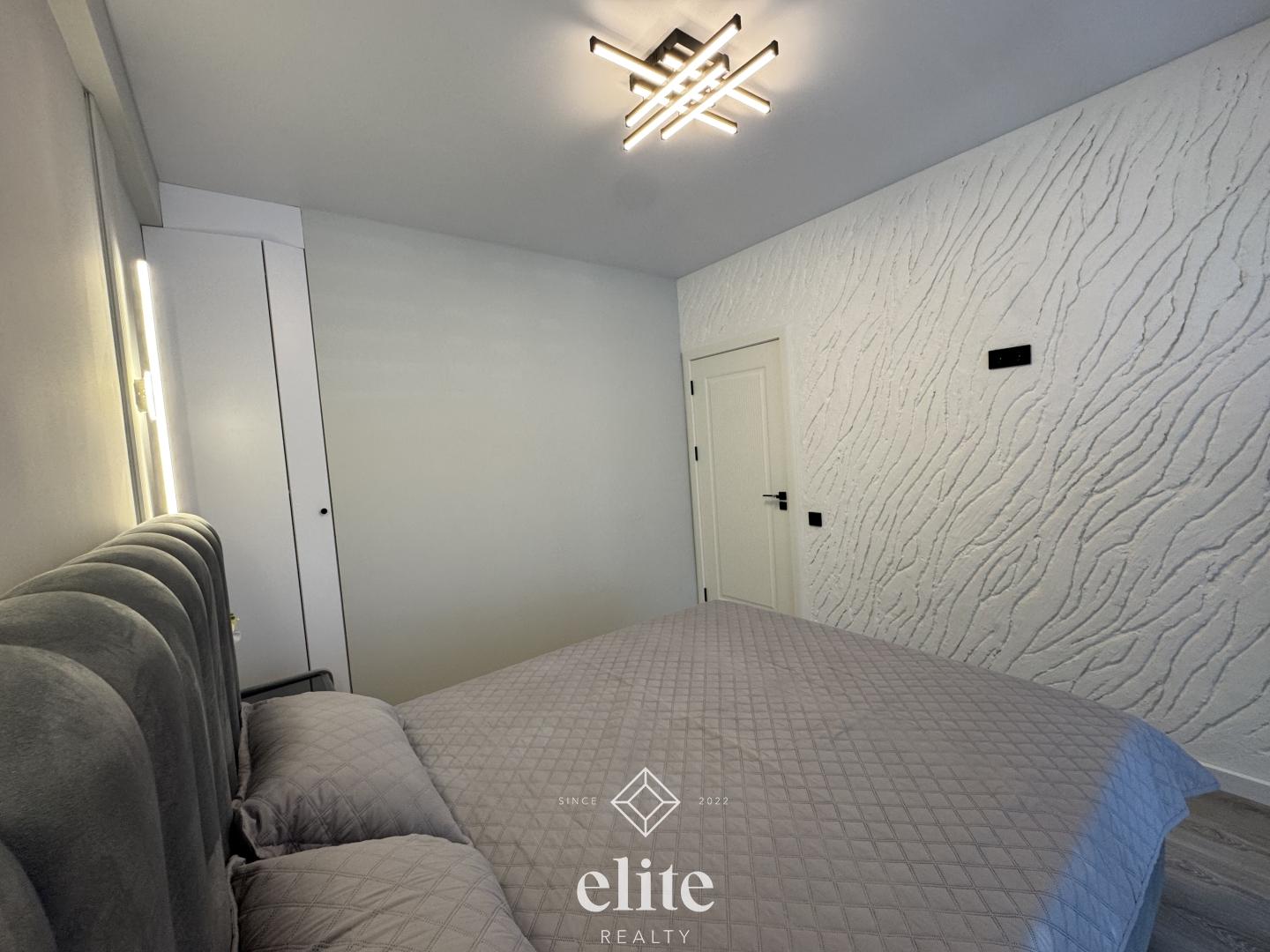 elite realty image