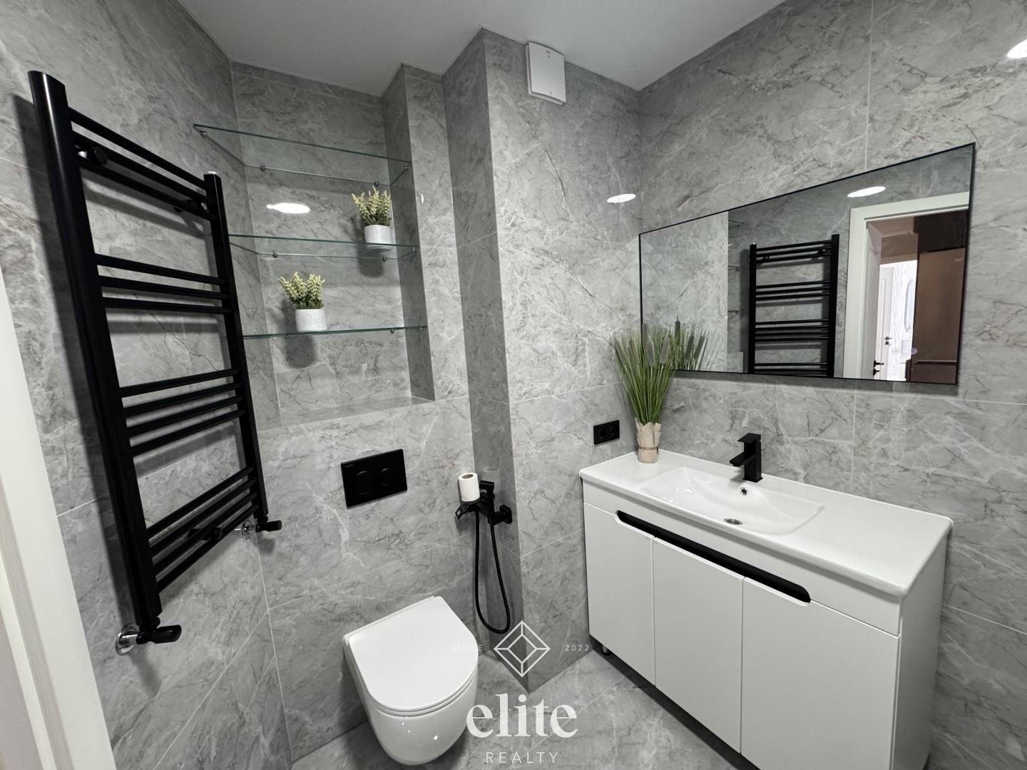 elite realty image