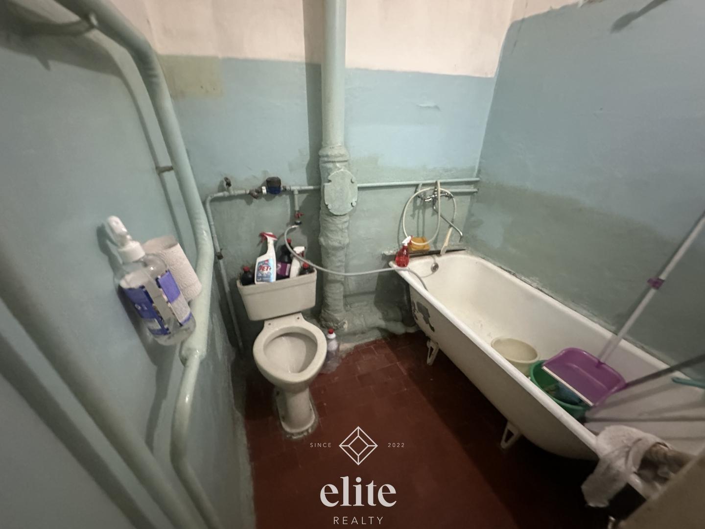 elite realty image