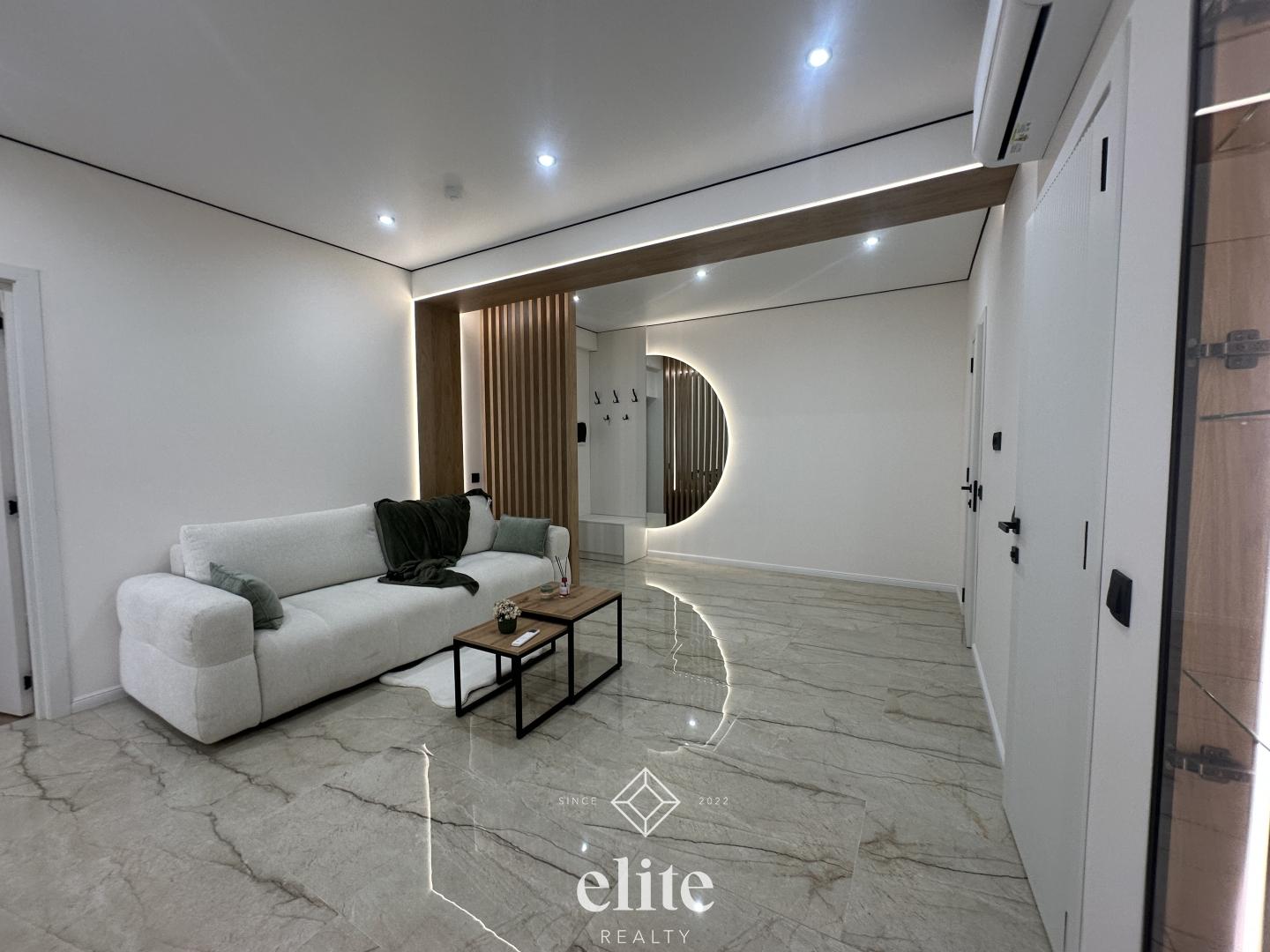 elite realty image