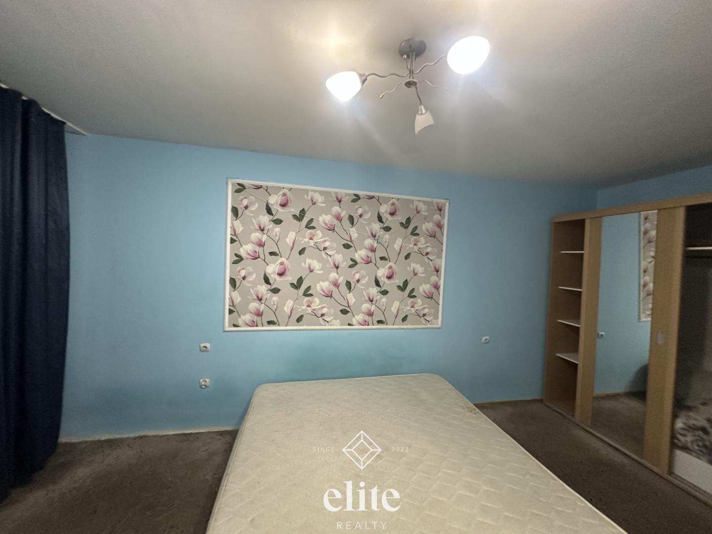 elite realty image