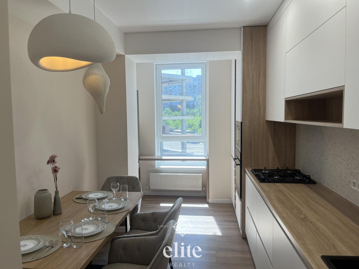 elite realty image