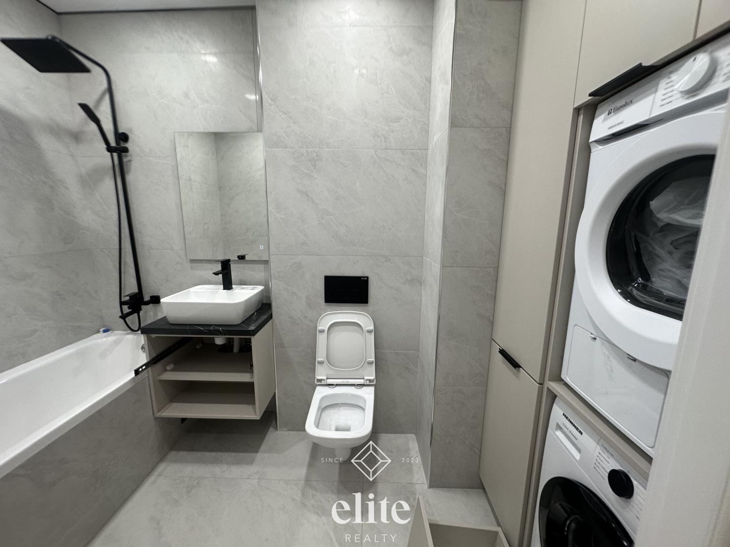 elite realty image