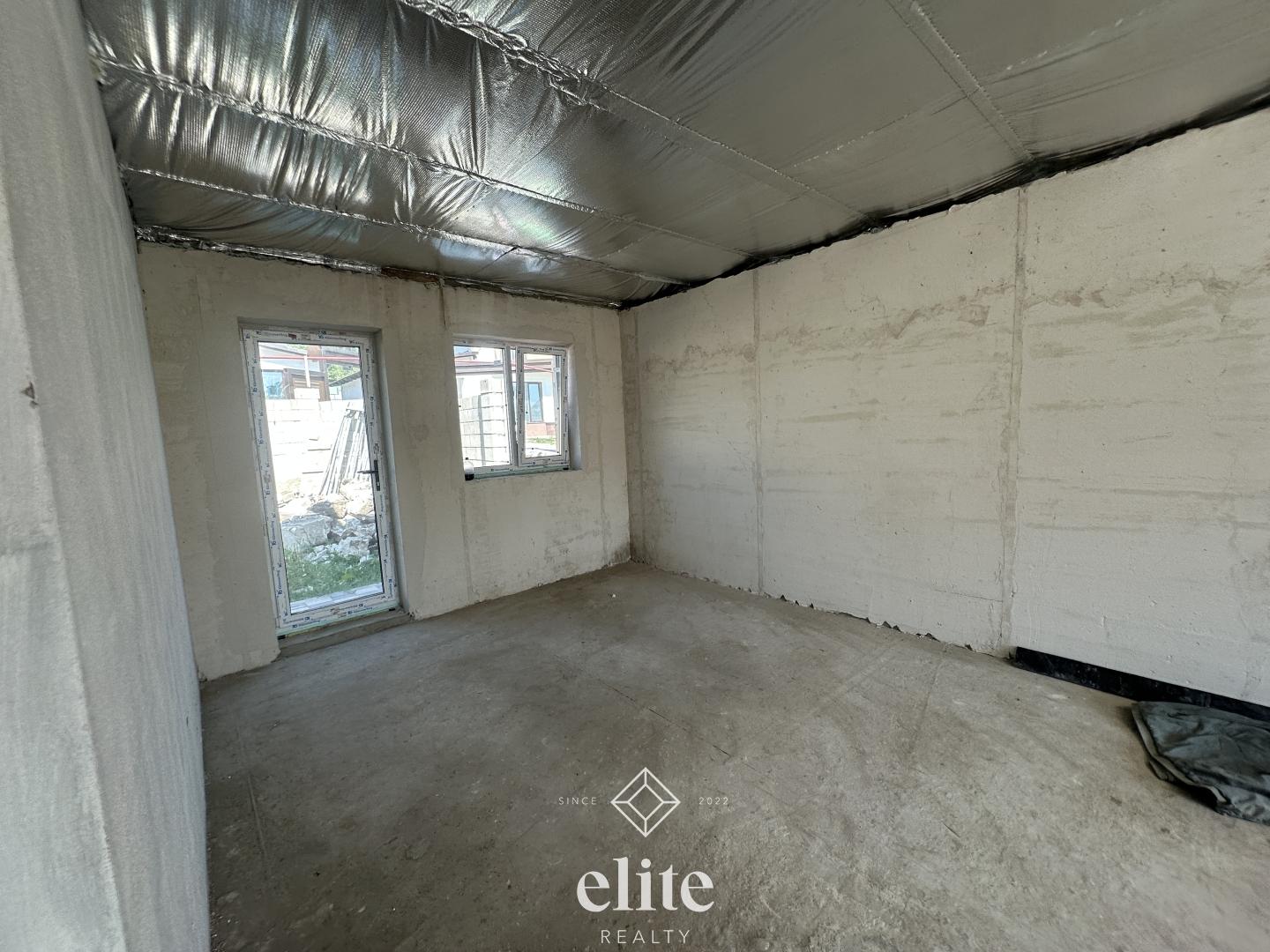 elite realty image