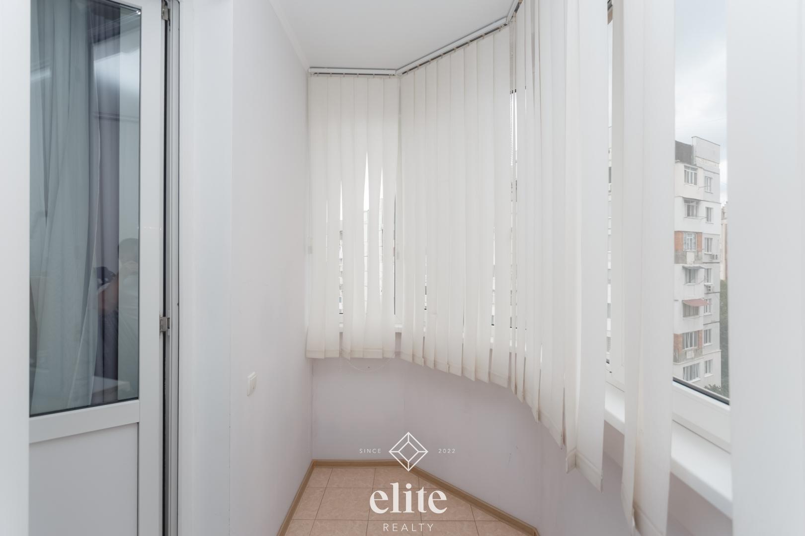 elite realty image