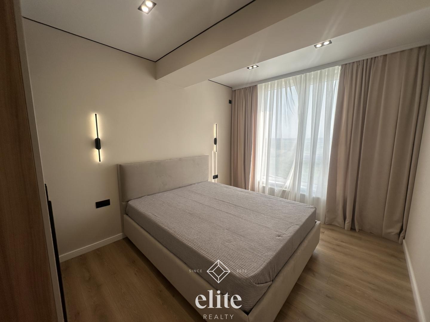 elite realty image