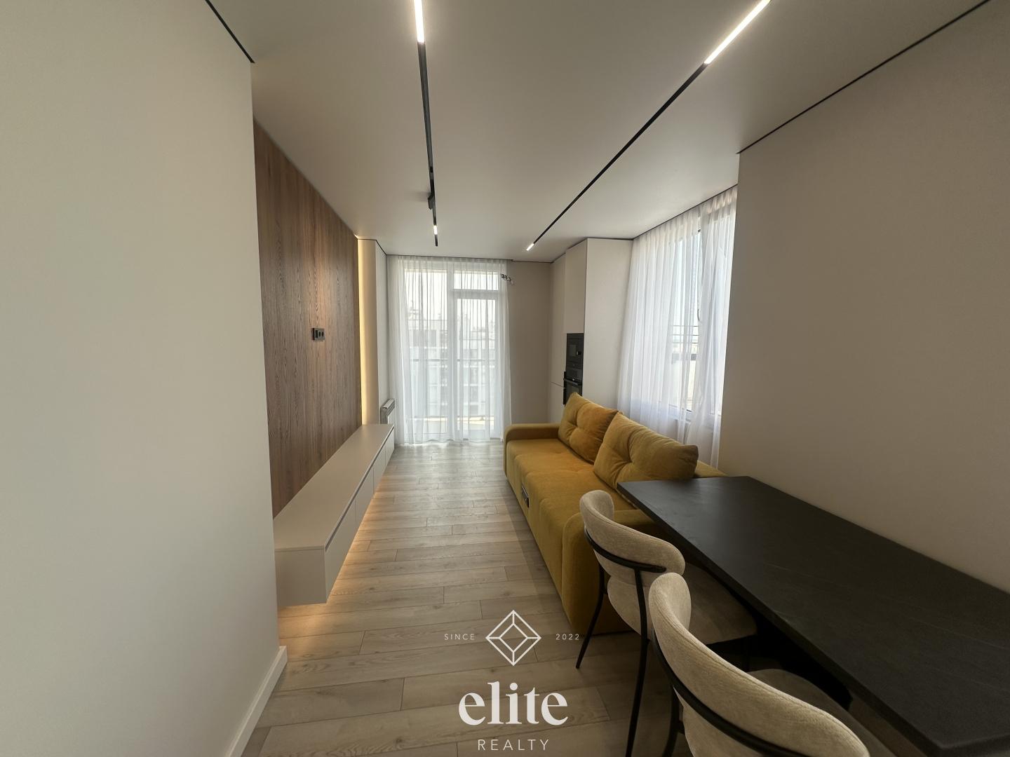 elite realty image
