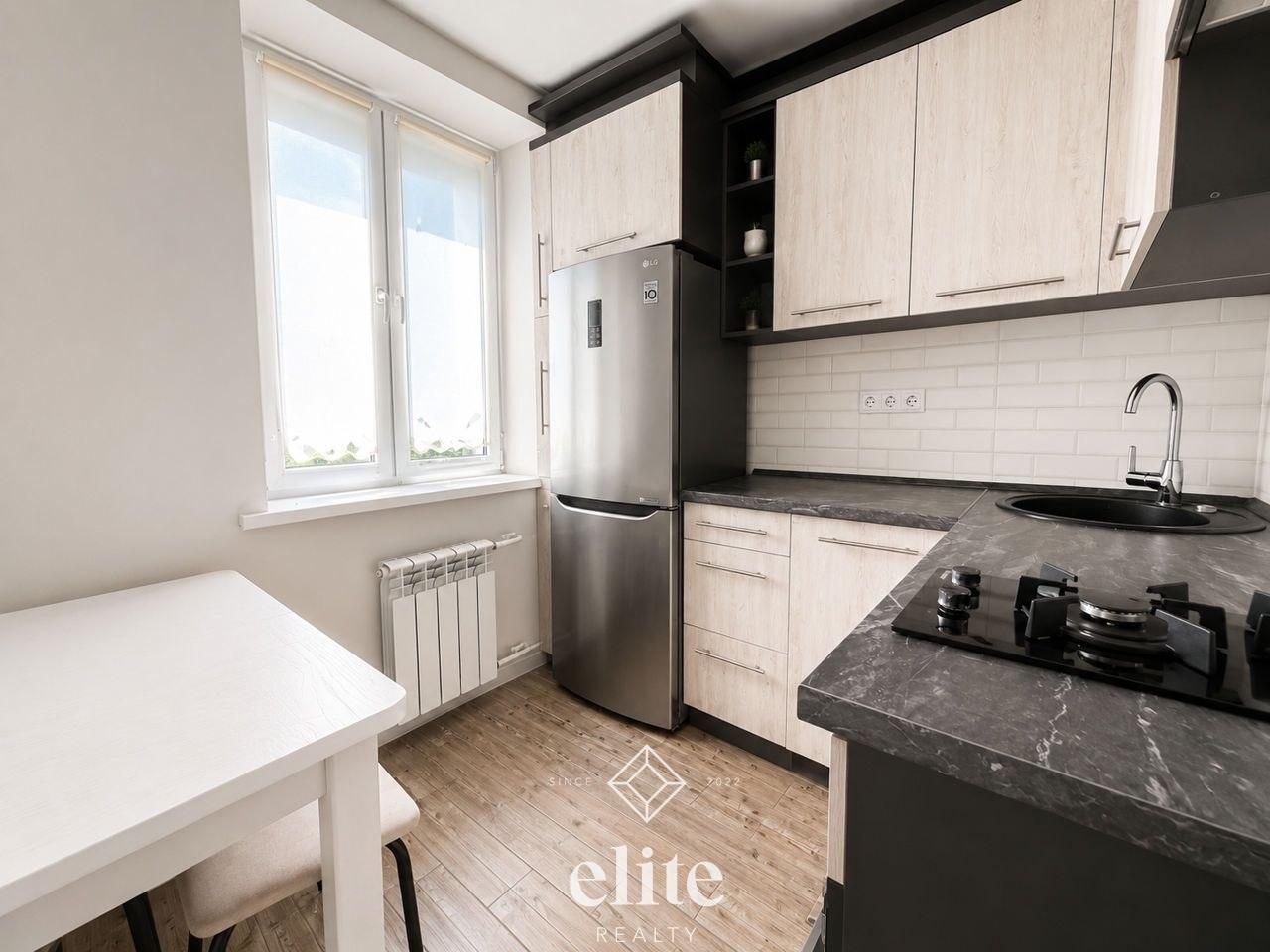 elite realty image