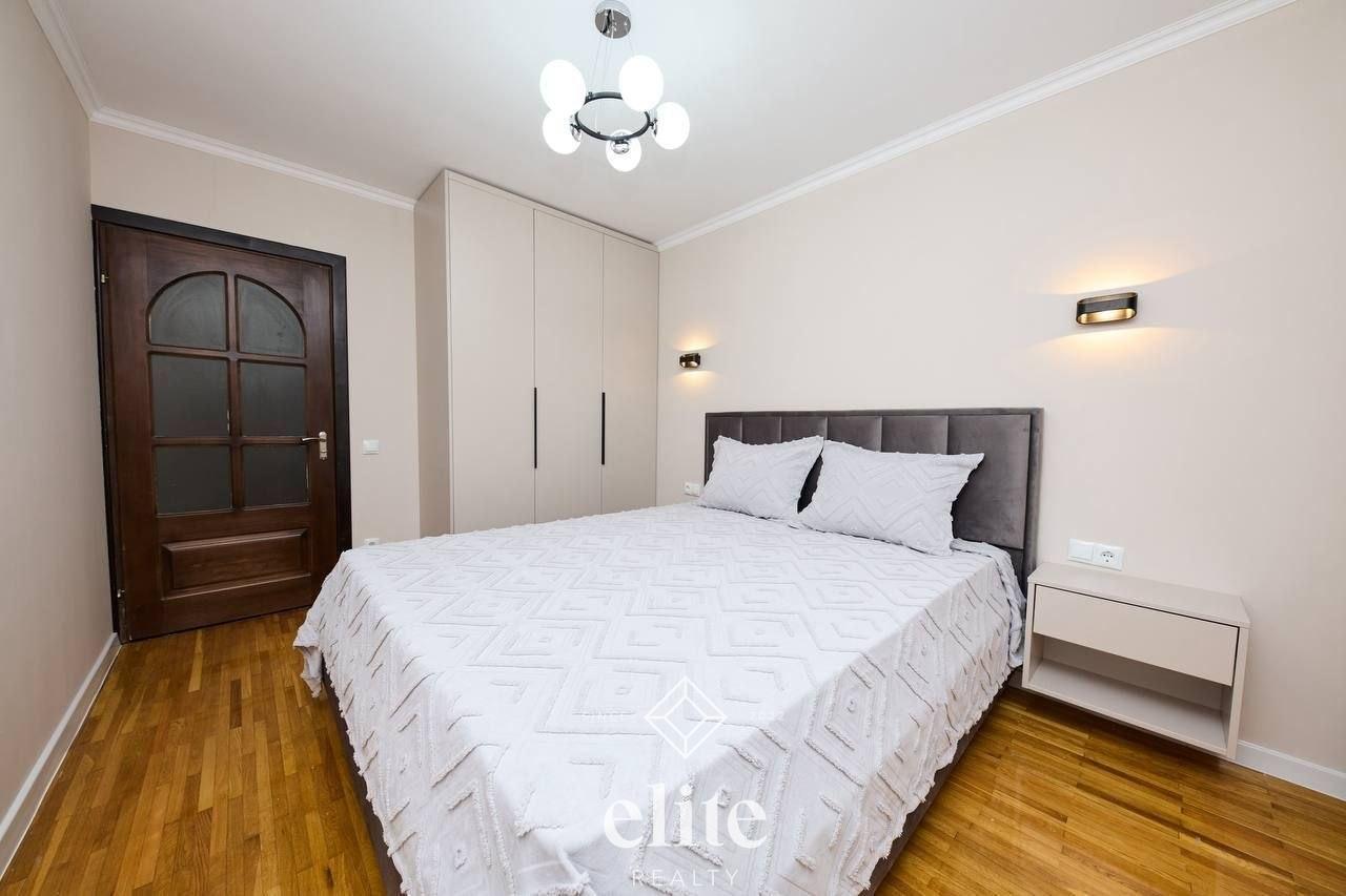 elite realty image