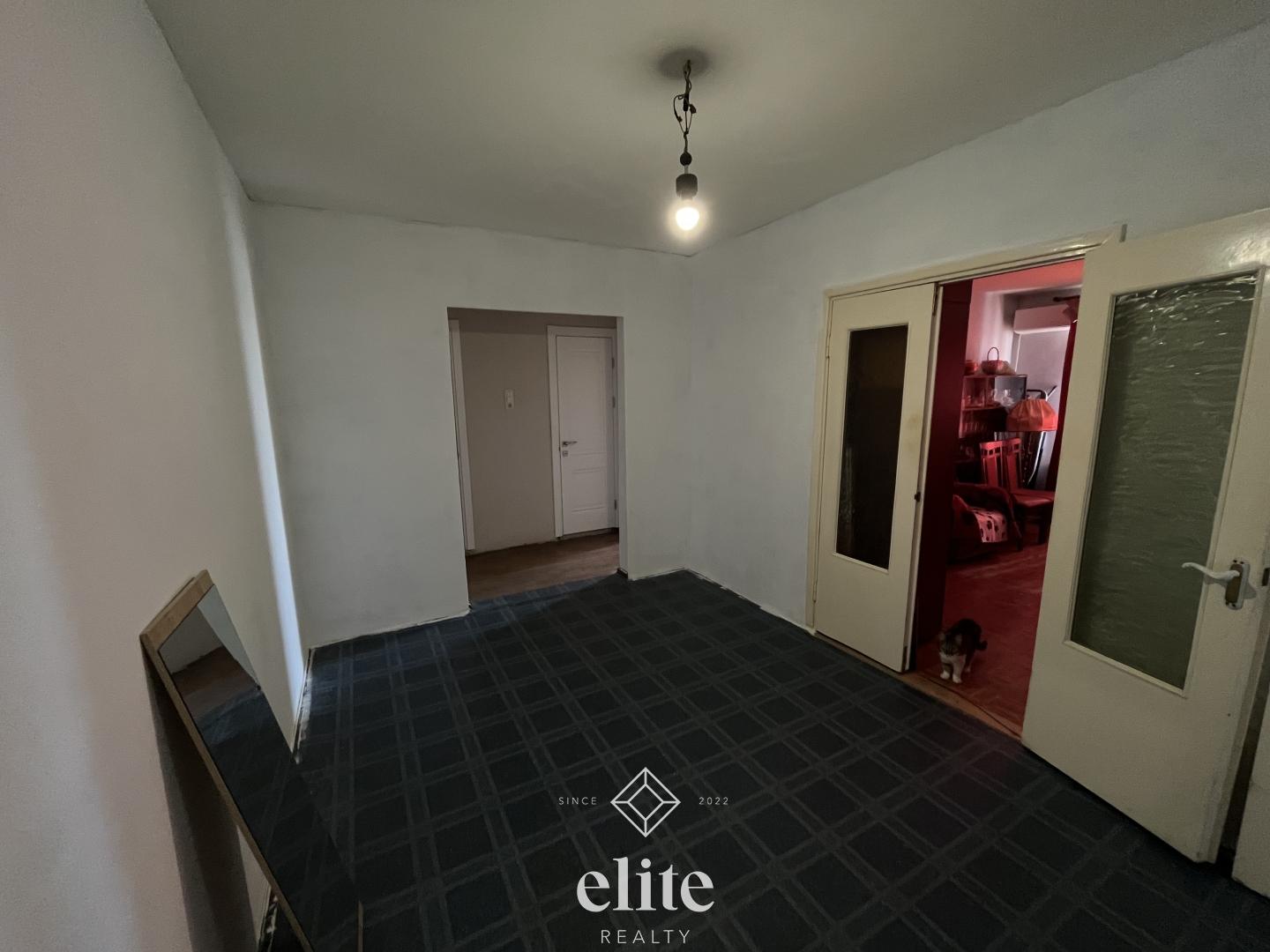 elite realty image