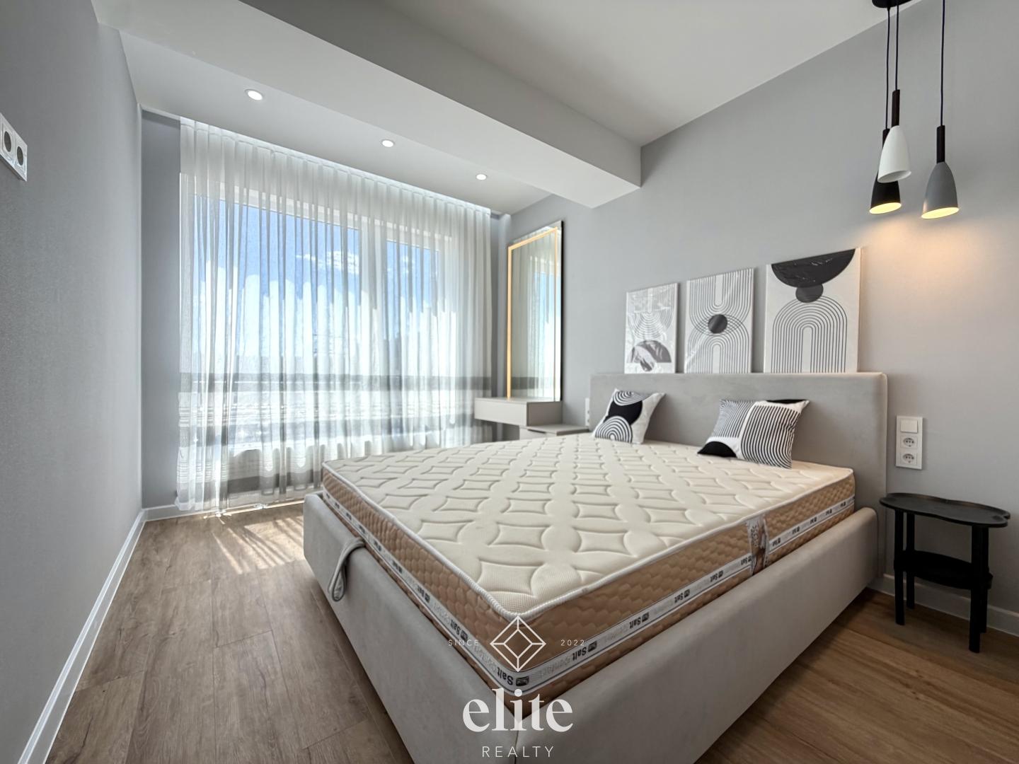elite realty image