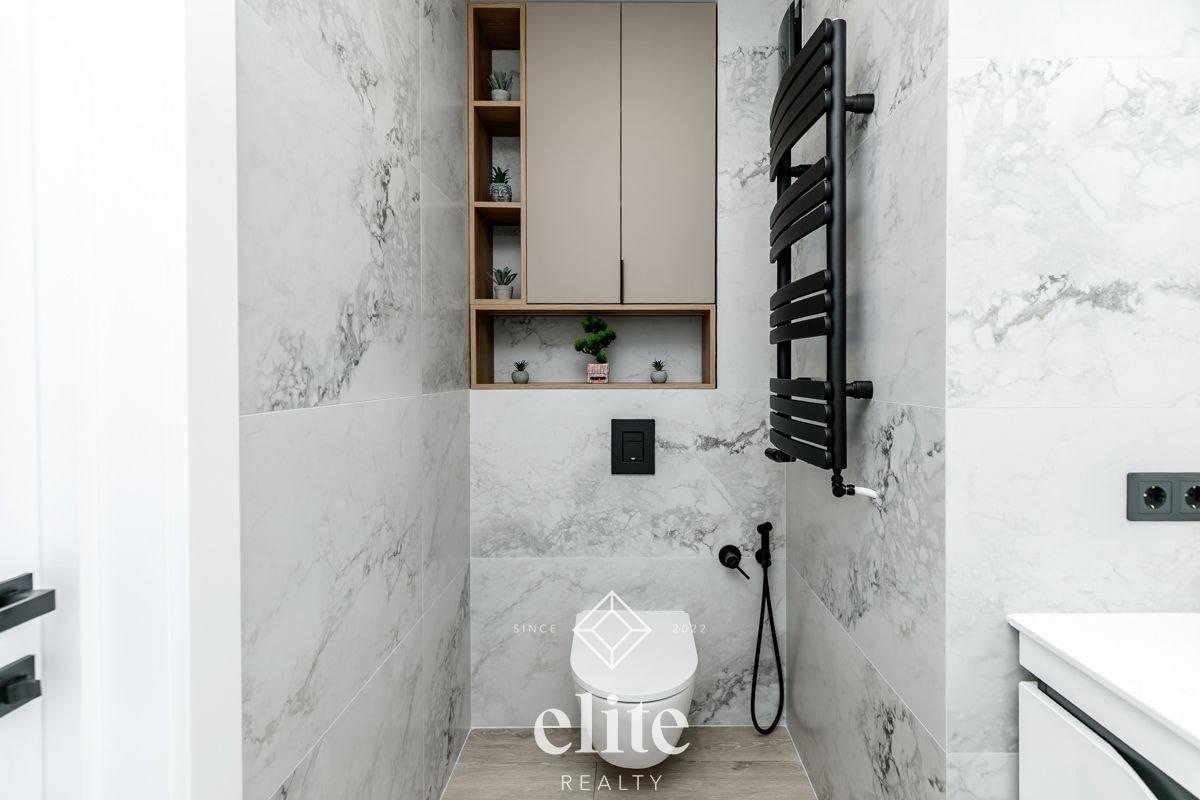 elite realty image