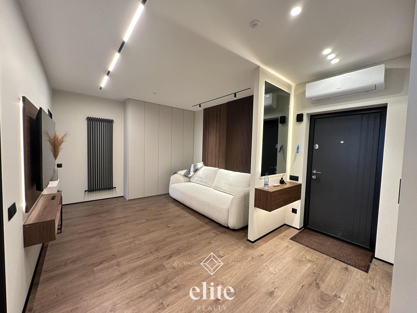 elite realty image