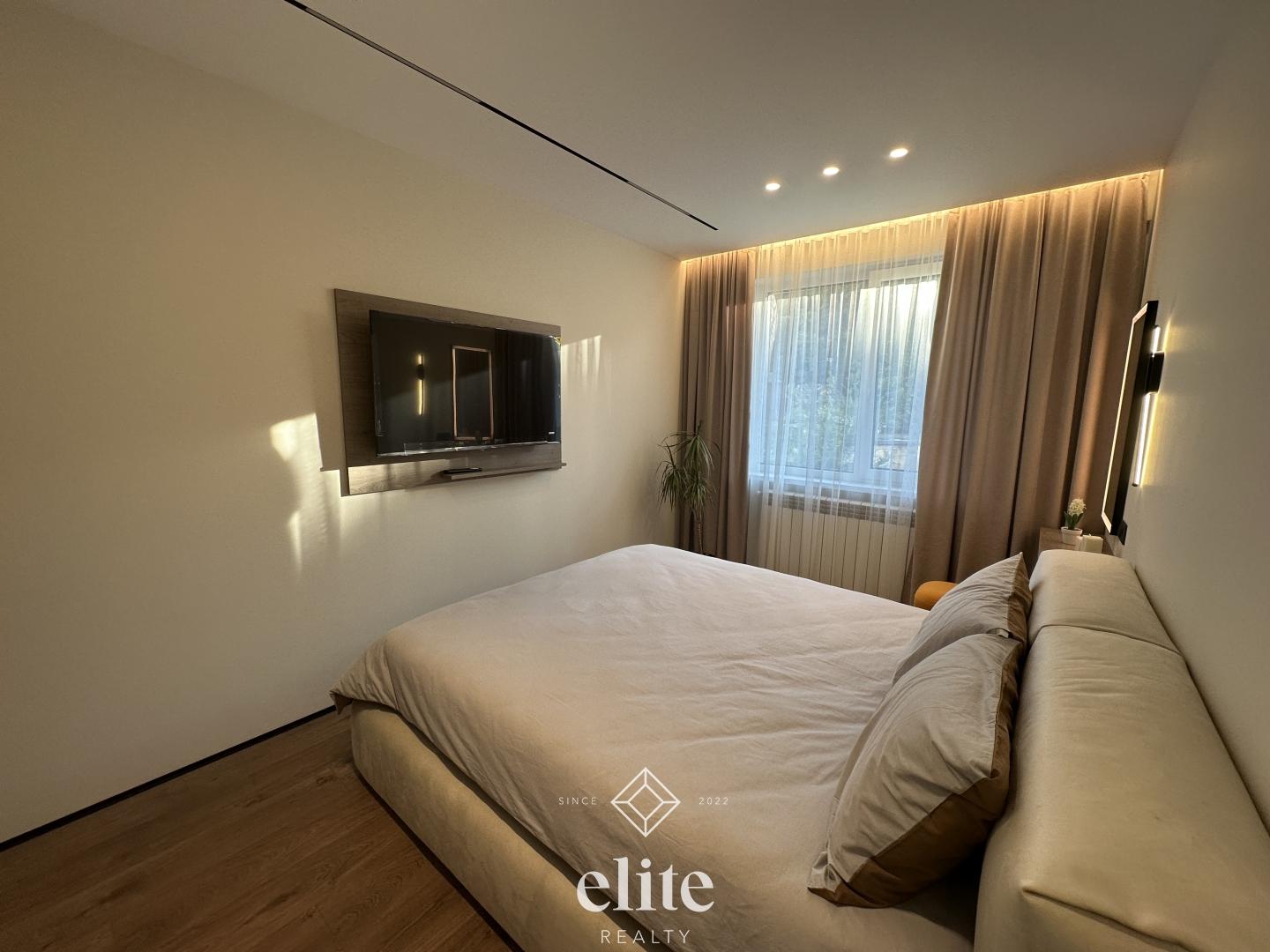 elite realty image