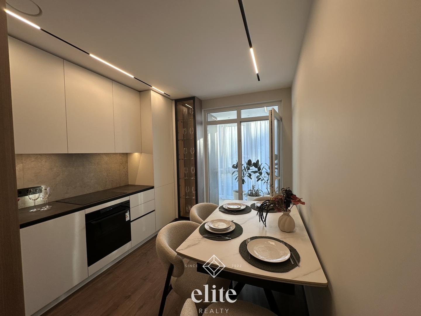 elite realty image