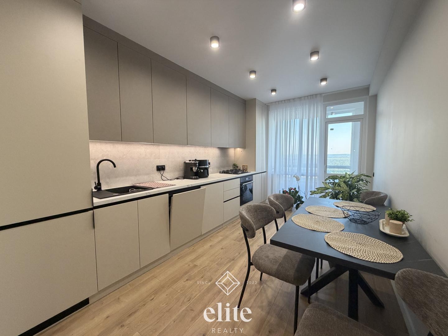 elite realty image