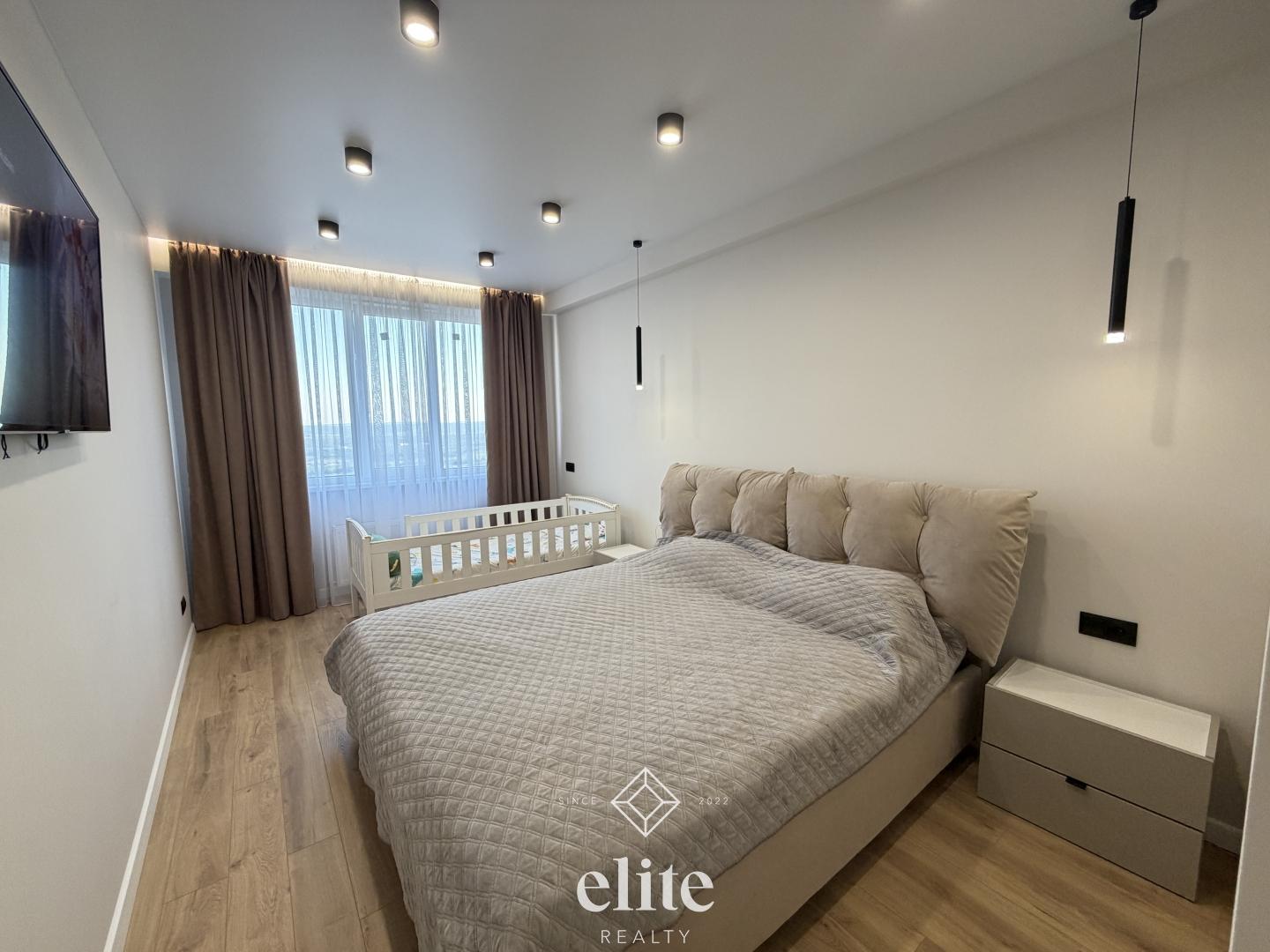 elite realty image