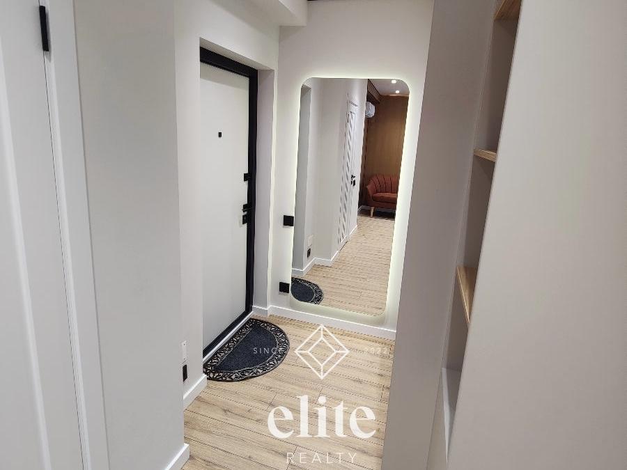 elite realty image