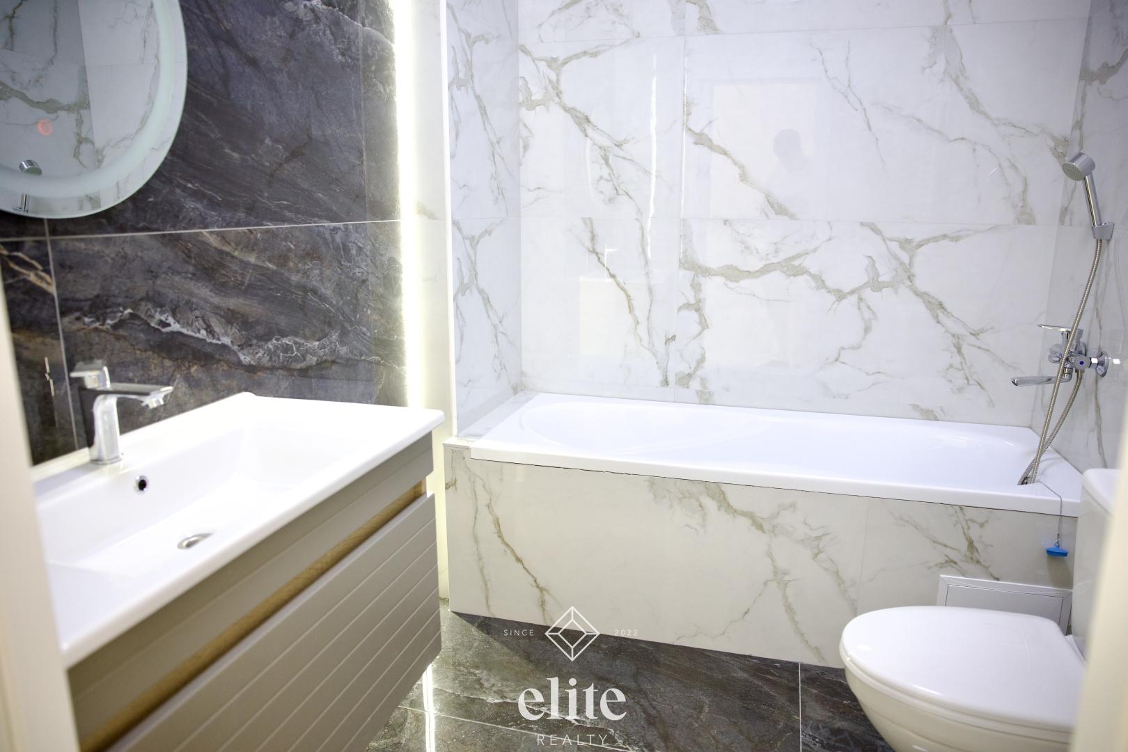 elite realty image