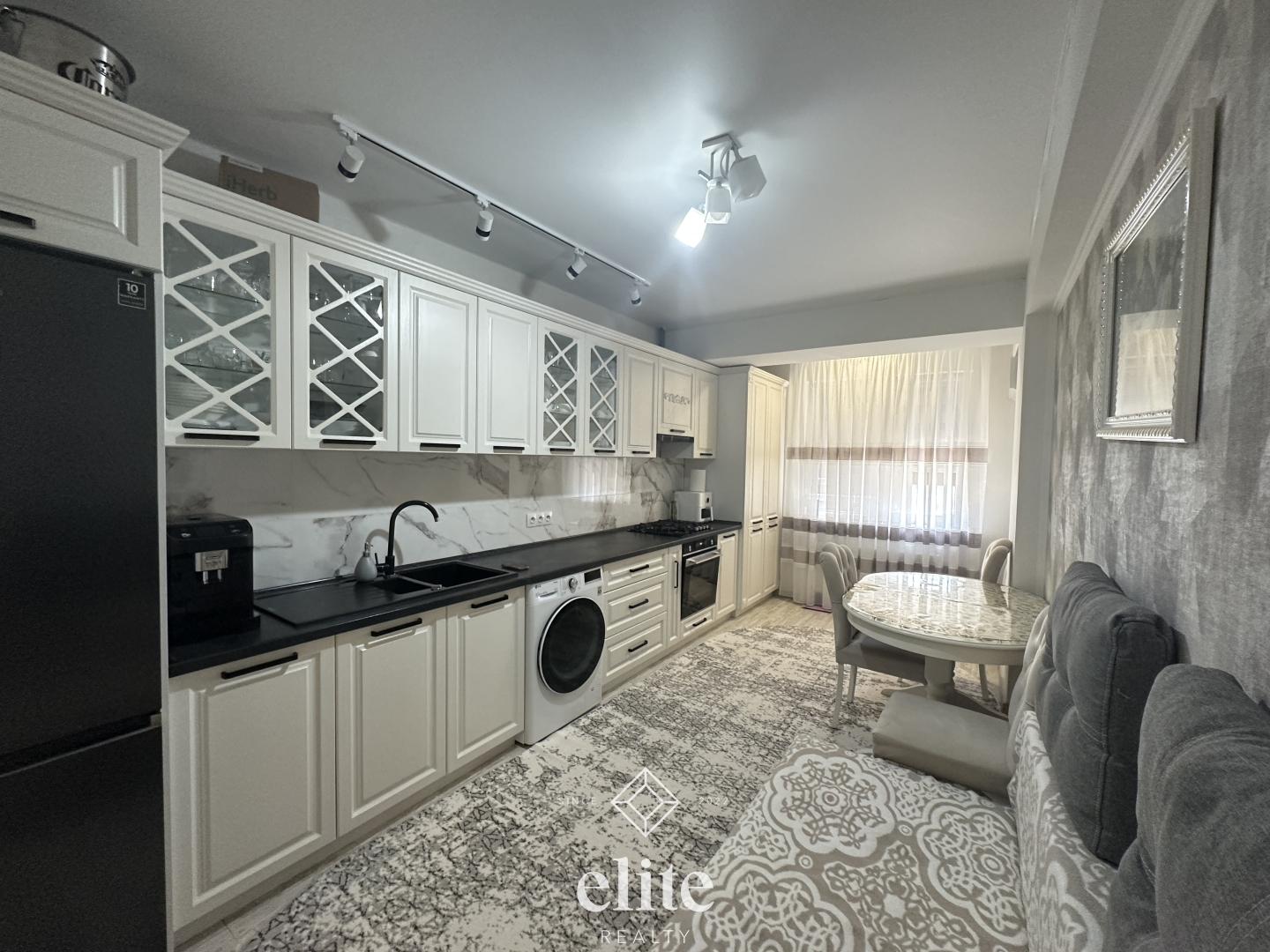 elite realty image