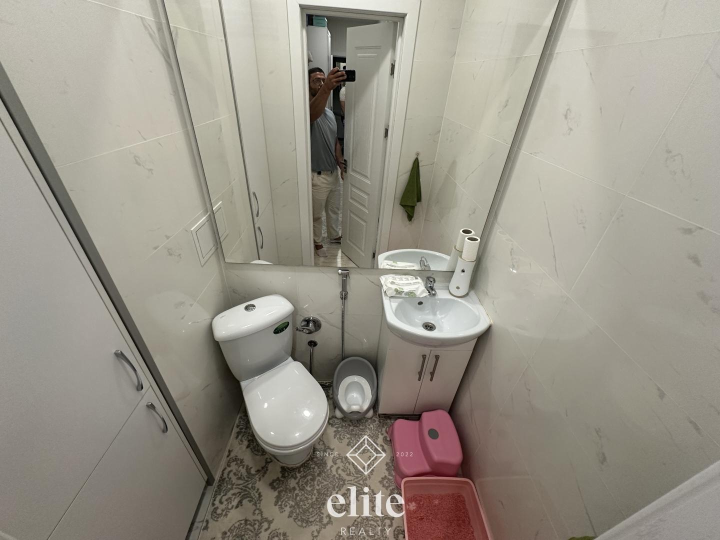 elite realty image