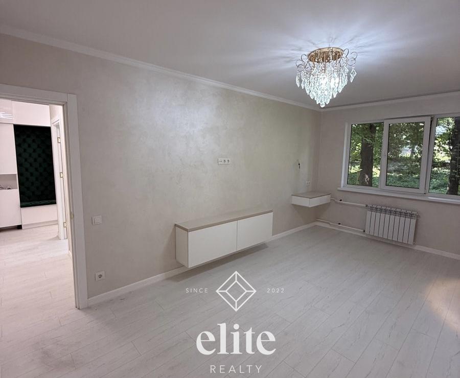 elite realty image