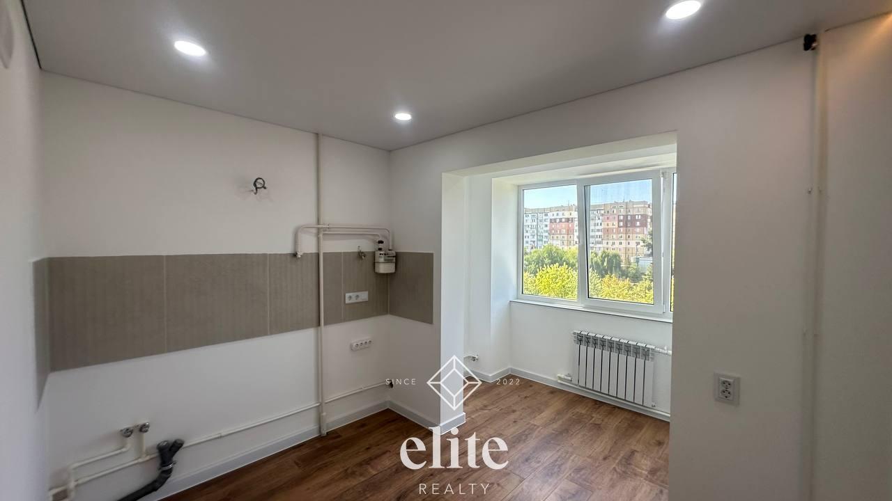 elite realty image