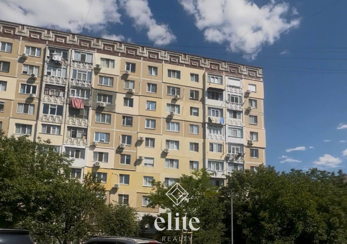 elite realty image
